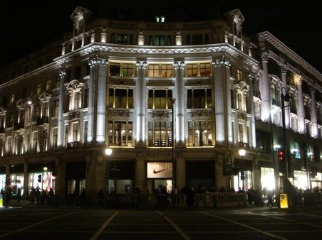 nike-town-londen-shop-londen-3(p-shop,6845)(c-0)