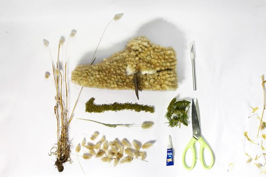 christophe-guinet-crafts-living-NIKE-sneakers-from-flowers-designboom-14